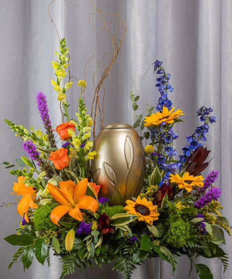 Sol Cremation Urn Setting